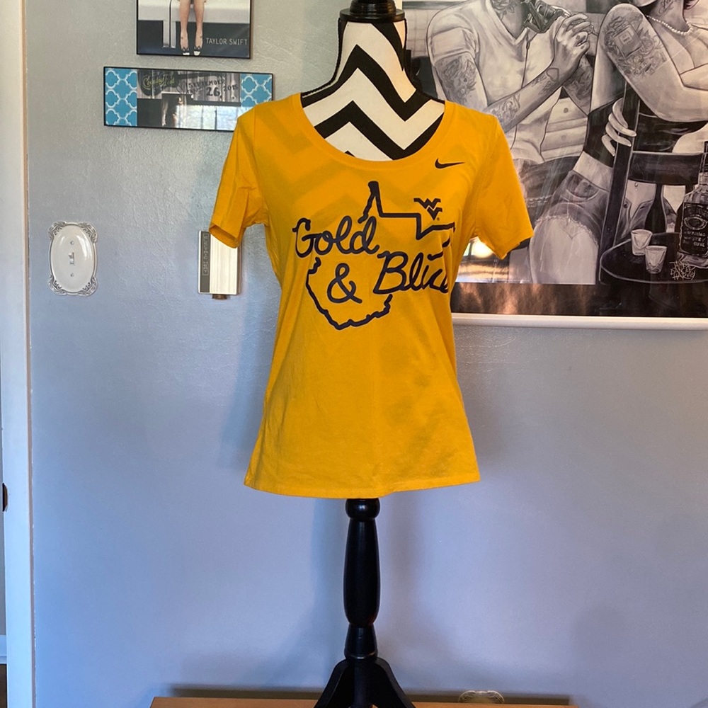 Nike WVU shirt